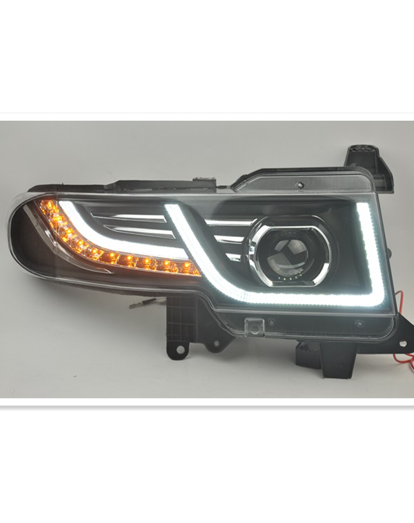  08-UP FJ CRUSIER headlamp and taillamp in land rover style